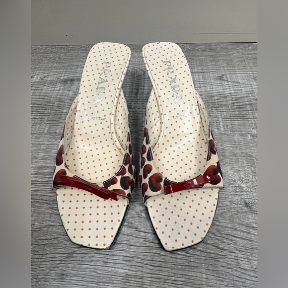 Prada SS2020 Heart Print Canvas Kitten Heel Mules - Picture 1 of 8